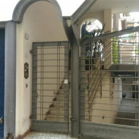 Bilocale Centro Storico Apartment Песаро Екстериор снимка