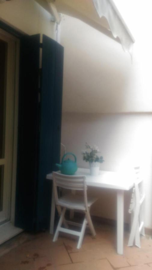 Bilocale Centro Storico Apartment Песаро Екстериор снимка
