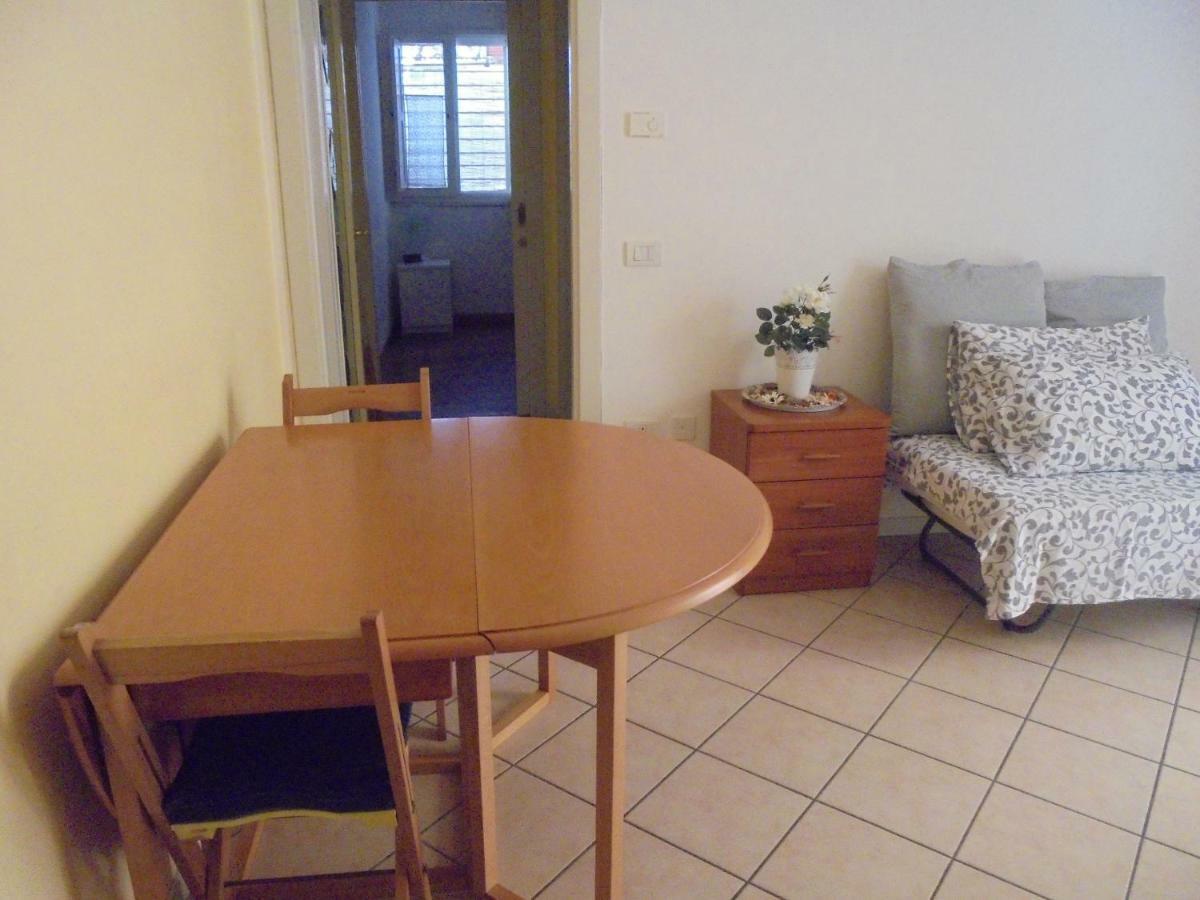 Bilocale Centro Storico Apartment Песаро Екстериор снимка